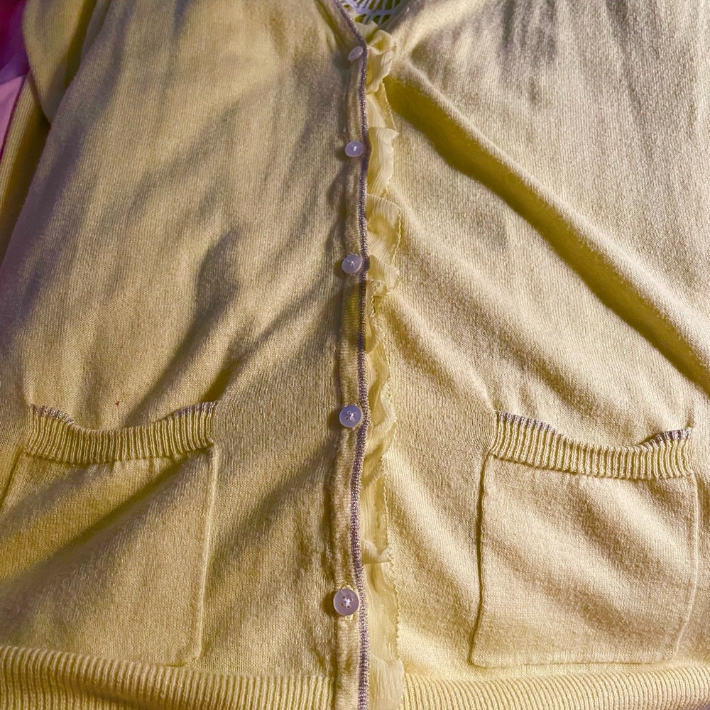 3 for $24 Yellow cardigan w/silver trim and flirty ruffles - Picture 4 of 6